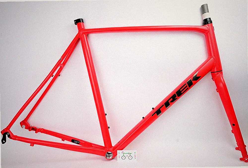 Trek FX 2 Hybrid Road Bike 700c XXL Red Disc Brakes Flat Bar Aluminum Frame/Fork